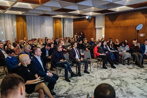 КСК ГРУПП обсудили тенденции, прогнозы и бизнес-стратегии на 2023 год КСК ГРУПП обсудили тенденции, прогнозы и бизнес-стратегии на 2023 год