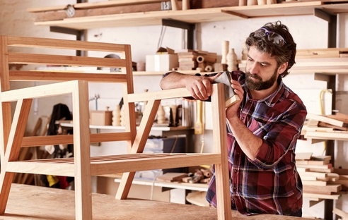 ФНС рассказала самозанятым о переходе на АУСН ФНС рассказала самозанятым о переходе на АУСН