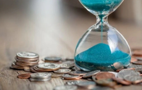 ФНС сообщила, как вернуть переплату по налогам и взносам при пропущенных сроках подачи заявления ФНС сообщила, как вернуть переплату по налогам и взносам при пропущенных сроках подачи заявления