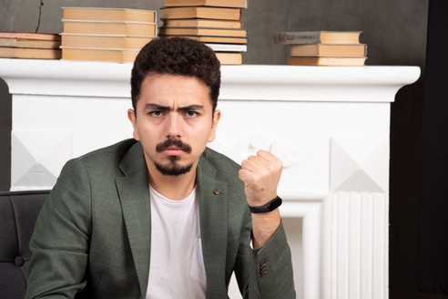 Как перестать быть слишком строгим к себе на работе? 4 совета 
Как перестать быть слишком строгим к себе на работе? 4 совета