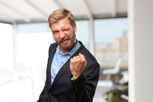 Как перестать быть слишком строгим к себе на работе? 4 совета Как перестать быть слишком строгим к себе на работе? 4 совета