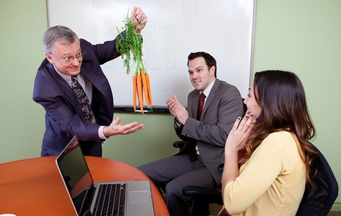 Разная оплата работникам за одинаковый труд может быть признана дискриминацией Разная оплата работникам за одинаковый труд может быть признана дискриминацией