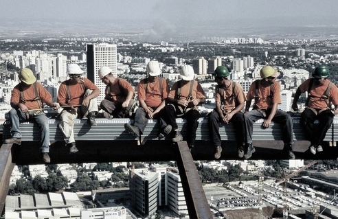 Перерывы в течении рабочего дня можно установить в коллективном договоре Перерывы в течении рабочего дня можно установить в коллективном договоре