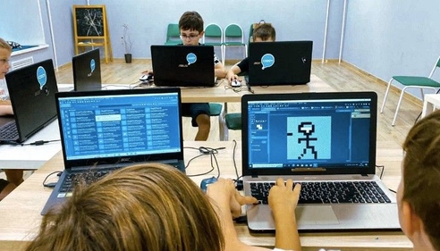 CODDY: вырастить будущего tech инноватора можно и учась онлайн CODDY: вырастить будущего tech инноватора можно и учась онлайн
