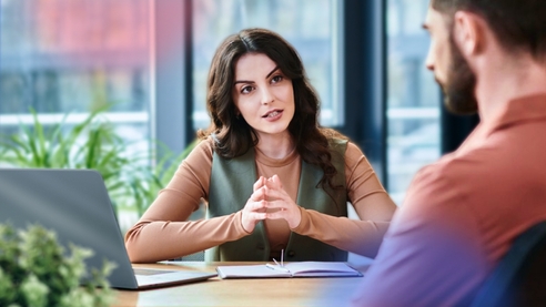 Как развить лидерские качества скрытого лидера в вашей команде Как развить лидерские качества скрытого лидера в вашей команде