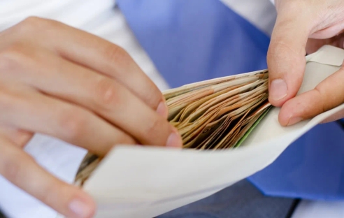 Можно ли запретить сотруднику разглашать информацию о зарплате Можно ли запретить сотруднику разглашать информацию о зарплате