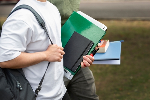 Оформление больничного во время учебного отпуска в «1С:ЗУП» в 2024 Оформление больничного во время учебного отпуска в «1С:ЗУП» в 2024