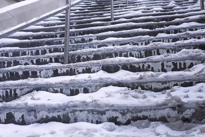 Упали на крыльце магазина или торгового центра и получили травму? Кто виноват? | Юрист Владимир Громов (@gromov_lawyer) | Мегасреда | 10.02.22, 22:01:10 Упали на крыльце магазина или торгового центра и получили травму? Кто виноват? | Юрист Владимир Громов (@gromov_lawyer) | Мегасреда | 10.02.22, 22:01:10