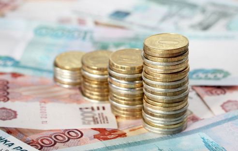 Прожиточный минимум поднимут до 14 375 рублей