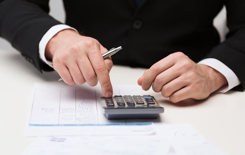 ФНС дала разъяснения по взносам за период временного прогула ФНС дала разъяснения по взносам за период временного прогула