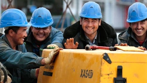 Иностранные сотрудники в 2025: контроль, штрафы и новые обязанности работодателей Иностранные сотрудники в 2025: контроль, штрафы и новые обязанности работодателей