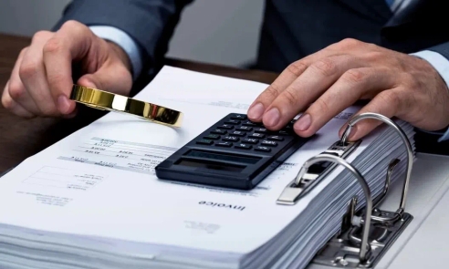 Налоговая посетит компании, которые заподозрит в мутных схемах с самозанятыми Налоговая посетит компании, которые заподозрит в мутных схемах с самозанятыми